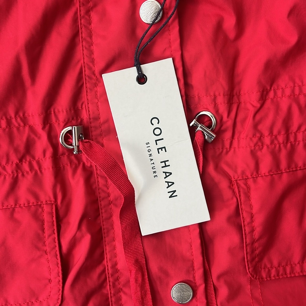 Packable Hooded Water-Resistant Anorak Coat - Picture 4 of 6